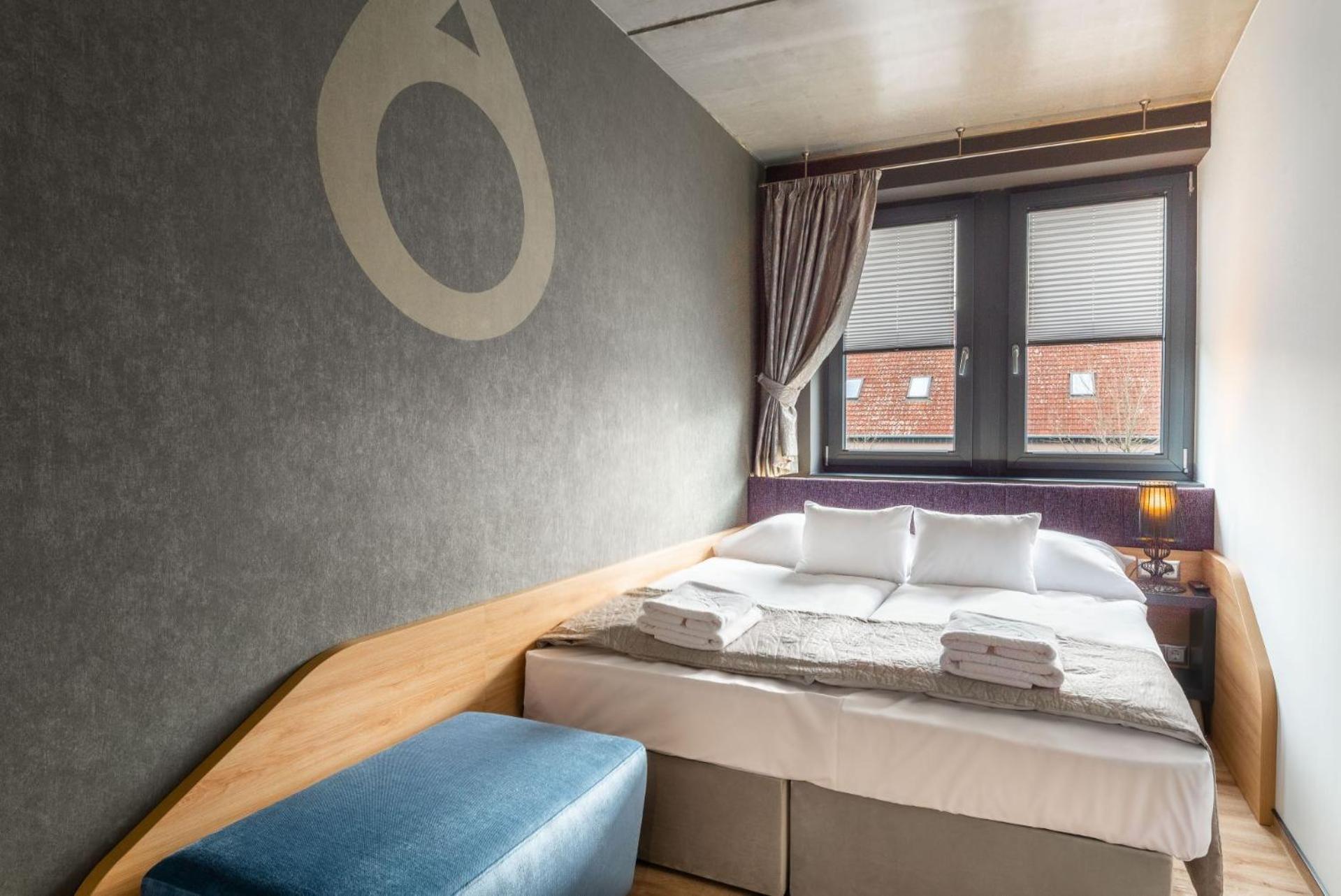 Onyx Luxury Aparthotel Sarvar Exterior photo